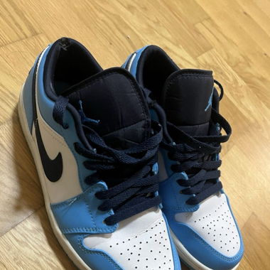 Nike Air Jordan 1 Low, Gr. 40