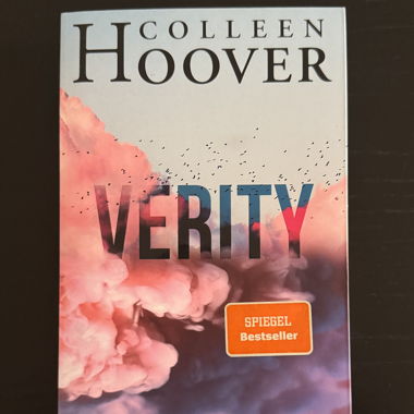Verity - Colleen Hoover