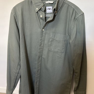 Grünes Button-down-Hemd ZARA