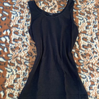 Schwarzes Tanktop