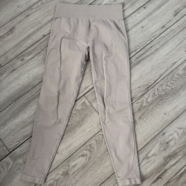 Focus Scrunch Leggings 'Dust' - Teveo