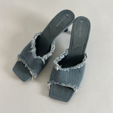 Mules in denim con frange