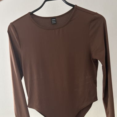 Brown long sleeve body 