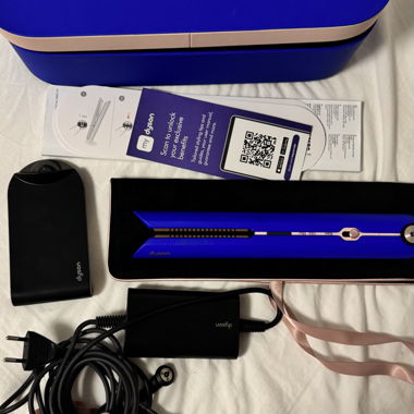 Dyson flat iron, Dyson Corrale hair straightener