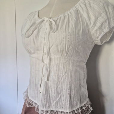 Blusa Bianca in Pizzo