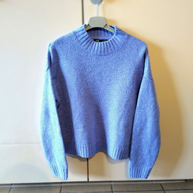 Pull en maille bleu taille XS