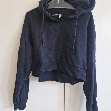 Black Cropped Hoodie