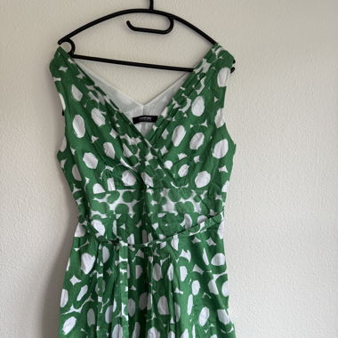 Schönes Sommer Kleid
