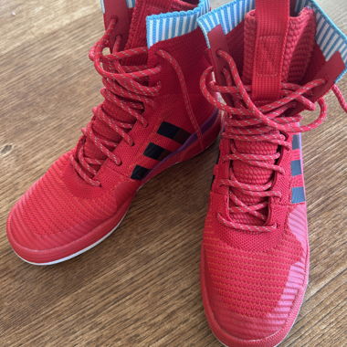 Adidas High-Top Sneakers Red
