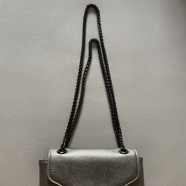 kleine Tasche silber Hallhuber