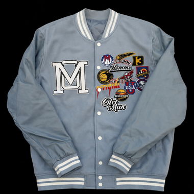 Giacca college azzurro chiaro con patch