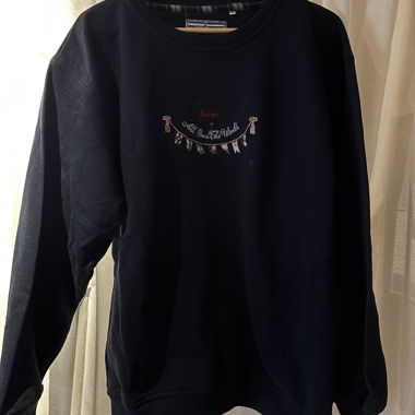 All over the World pullover