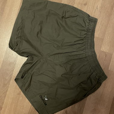 Chervo Golf-Shorts oliv