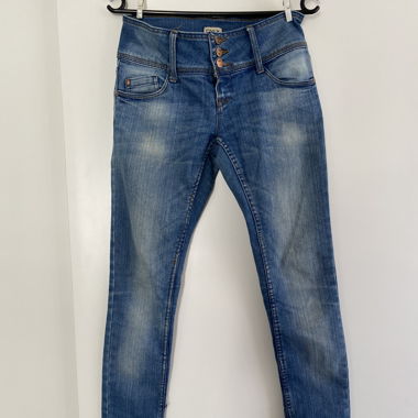 Jeans ONLY