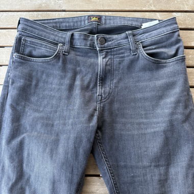 Lee Jeans with Slit