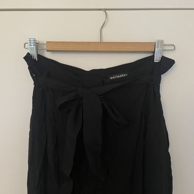 Wide high-waist Marimekko pants with belt