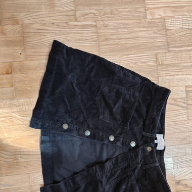 Manchester Skirt