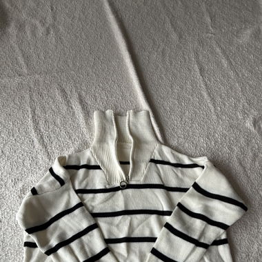 Pullover mit Reissverschluss