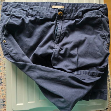 Pantaloni chino blu scuro