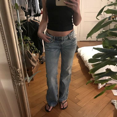 Jeans vita bassa Weekday