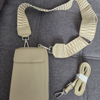 Beige crossbody bag with strap