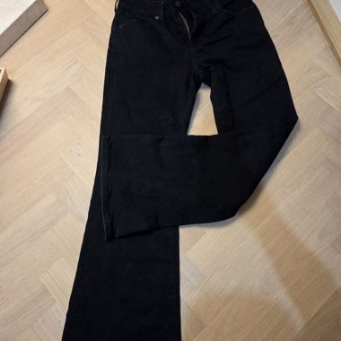 Schwarze GU Damenjeans Grösse L
