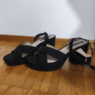 Black sandals