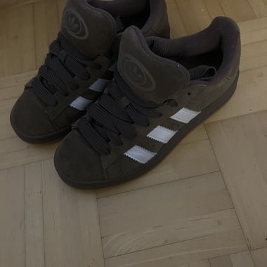 Adidas Campus brown sneakers