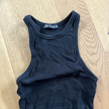 Bauchfreies Top
