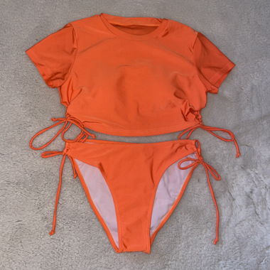 Set bikini arancione neon