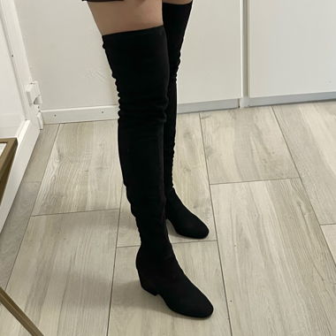 Overknee-Stiefel schwarz, Wildlederoptik, kleiner Absatz