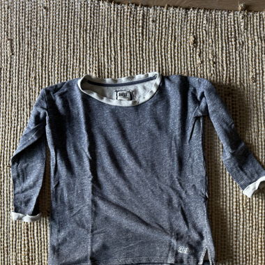 Blue sweat-shirt 