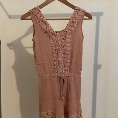 Pink sleeveless lace jumpsuit