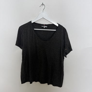 T-shirt Grigio Scuro con Scollatura a V