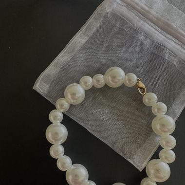 Pearl bracelet 