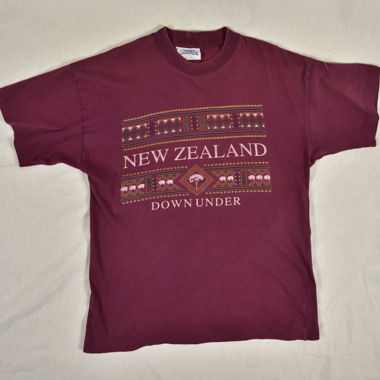 T-shirt Vintage de Nouvelle-Zélande – Bordeaux