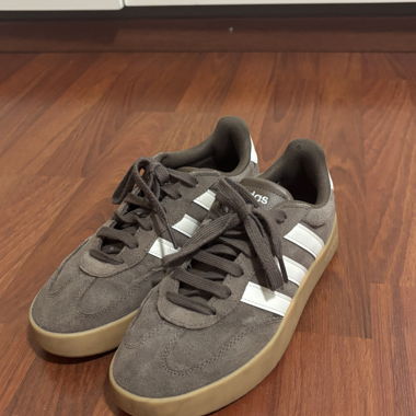 Baskets Adidas Gr. 39 1/3
