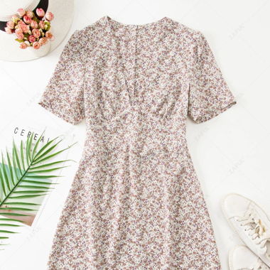 Kleid