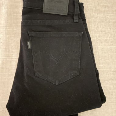 Levis 711 Skinny jeans