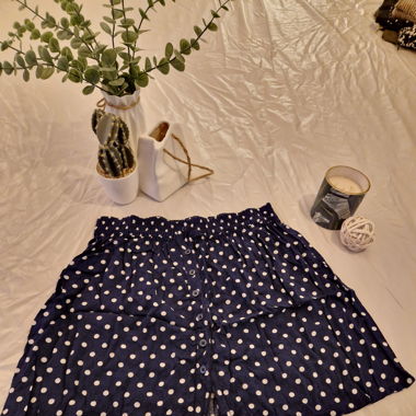Jupe à pois bleu marine