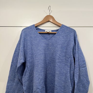 Blauer Pulli