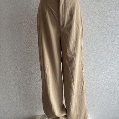 Beige weite Stoffhose