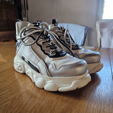 Sneakers Buffalo vegan bianche taglia 39