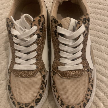 Leo Sneaker
