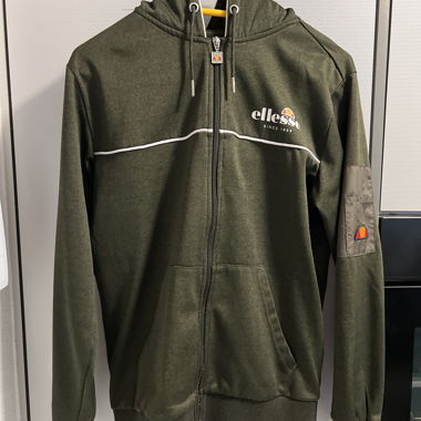 Ellesse-Jacke