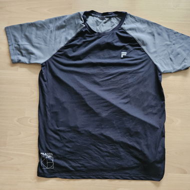 Fila Herren Sport Shirt (Grösse 42)