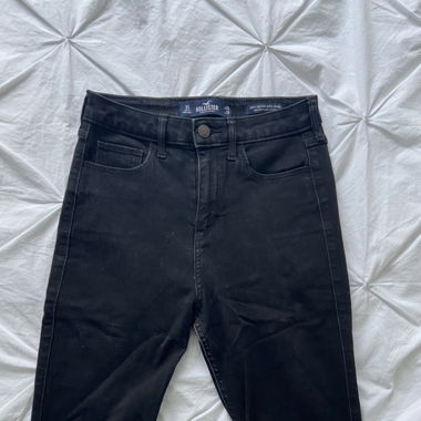 HOLLISTER SKINNY JEANS