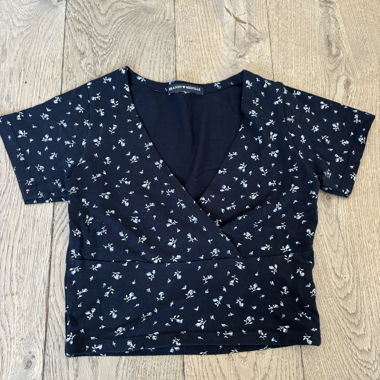 Top floreale Brandy Melville