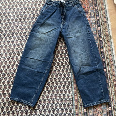 Bershka Jeans EUR 36 bleu foncé