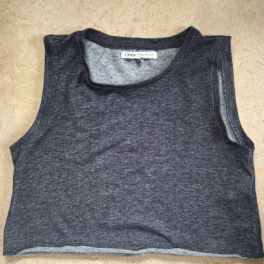 cropped tanktop